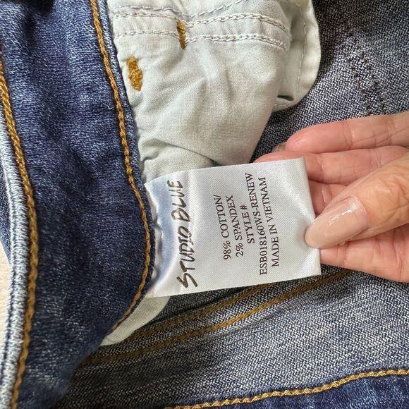 Studio Blue Jeans Women's Size 27 Medium Wash Straight Leg Stretch Mid-Rise - Picture 5 of 10
